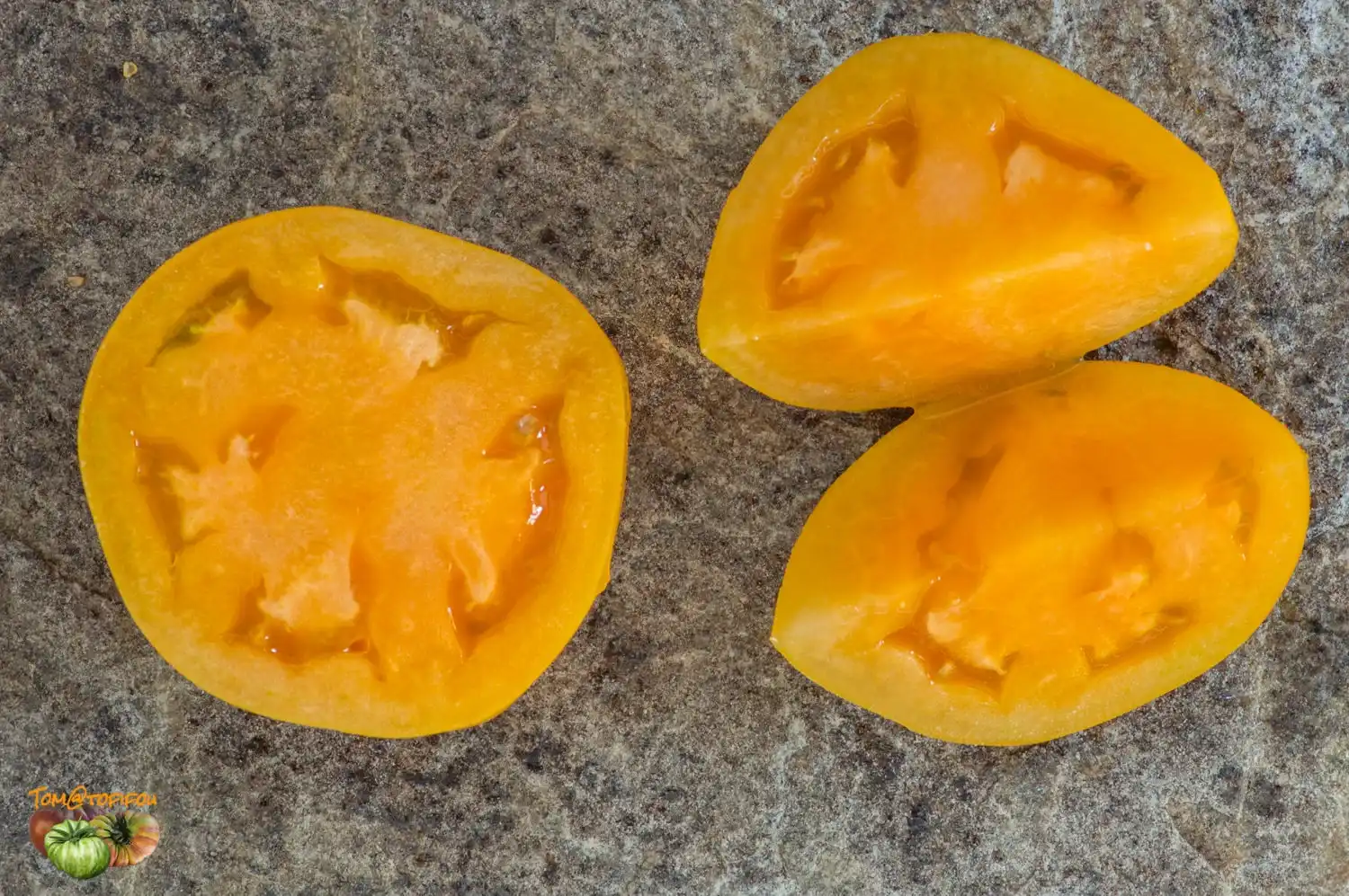 image d'une tomate Kaki coing